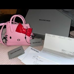 BALENCIAGA X HELLO KITTY